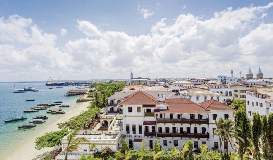 (image) Façade du Park Hyatt à Zanzibar